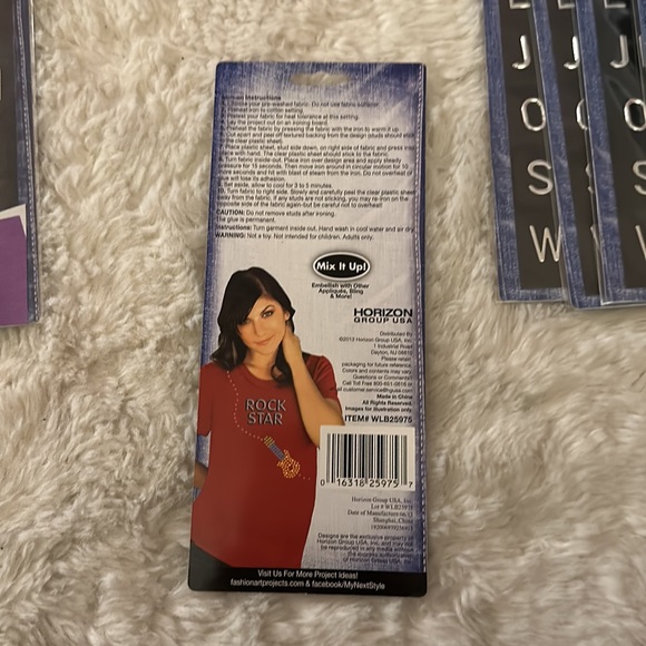 Iron-on studs 15 sheets - Picture 4 of 5